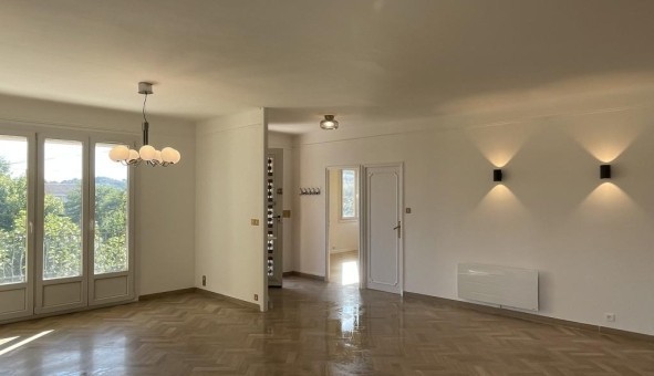 Logement tudiant T5 à Marseille 13me arrondissement (13013)