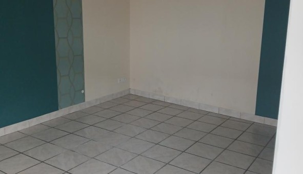 Logement tudiant T5 à Mry sur Cher (18100)