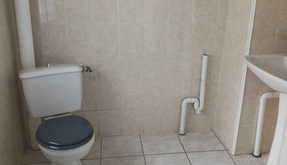 Logement tudiant T5 à Mry sur Cher (18100)