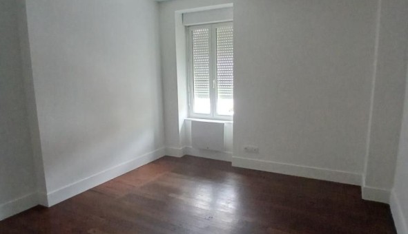 Logement tudiant T5 à Mry sur Cher (18100)