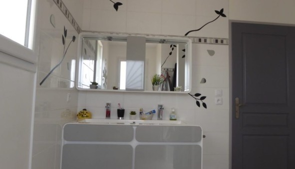 Logement �tudiant T5 &agrave; Meschers sur Gironde (17132)