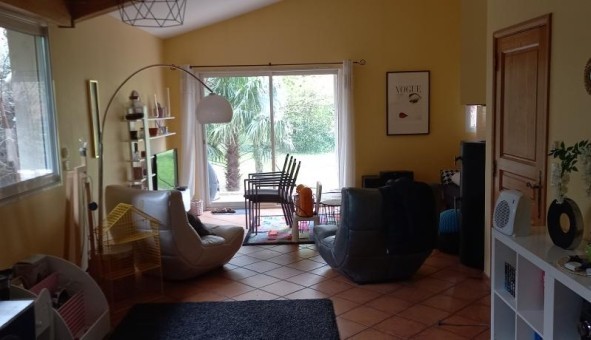 Logement �tudiant T5 &agrave; Mori�res l�s Avignon (84310)