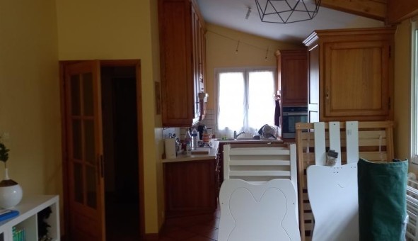 Logement �tudiant T5 &agrave; Mori�res l�s Avignon (84310)