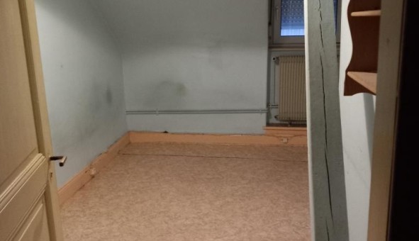 Logement tudiant T5 à Mulhouse (68100)