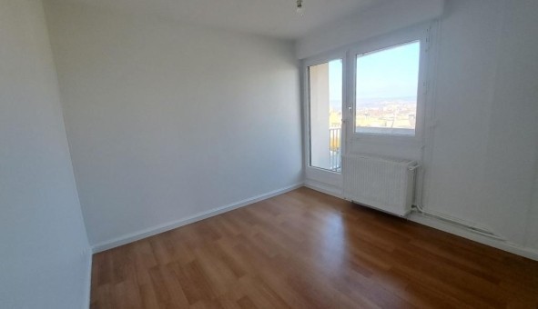 Logement tudiant T5 à Nancy (54100)