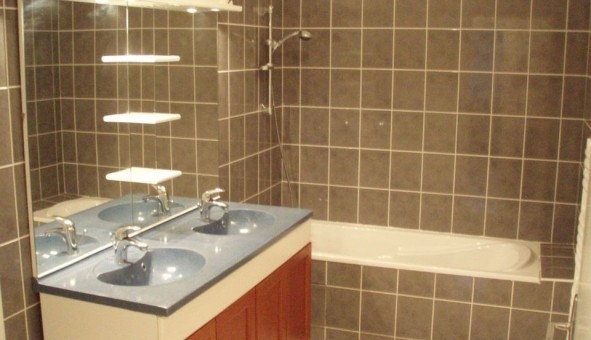 Logement �tudiant T5 &agrave; Nancy (54100)