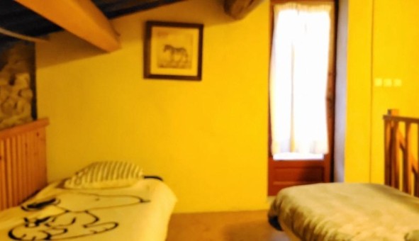 Logement tudiant T5 à Nmes (30000)