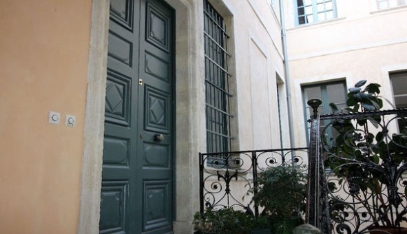 Logement tudiant Location T5 Vide Nmes (30000)