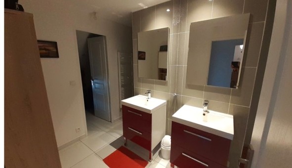 Logement �tudiant T5 &agrave; N�mes (30000)