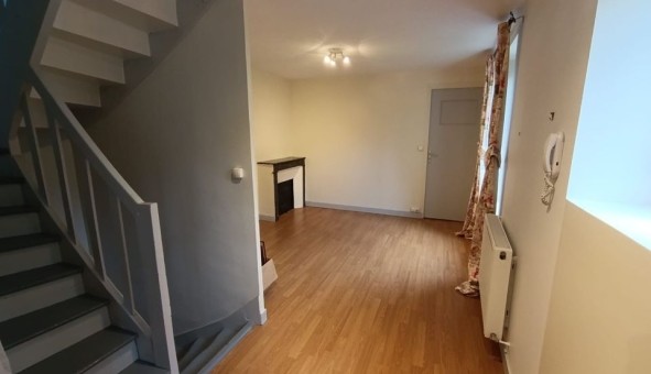 Logement �tudiant T5 &agrave; Orli�nas (69530)