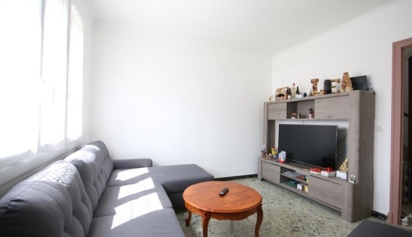 Logement tudiant T5 à Pau (64000)