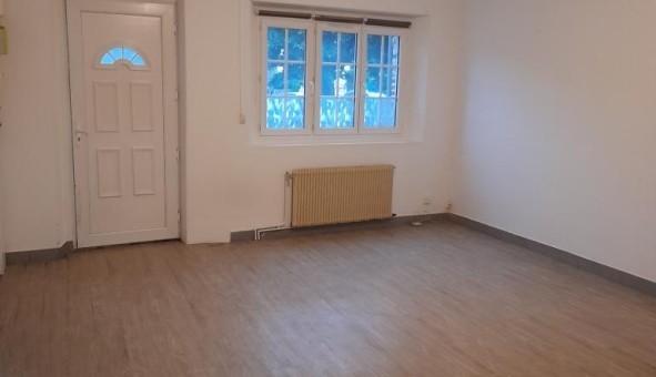 Logement tudiant Location T5 Vide Piffonds (89330)
