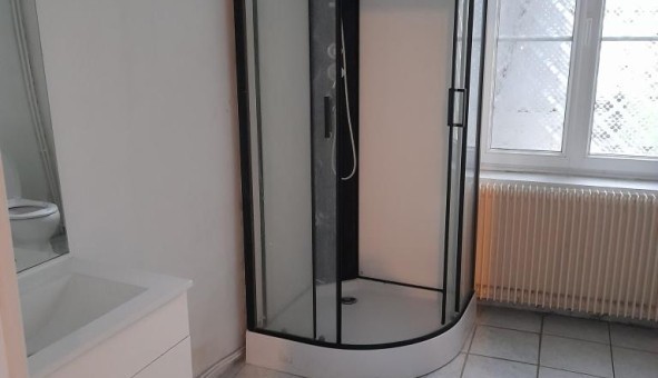 Logement tudiant T5 à Piffonds (89330)