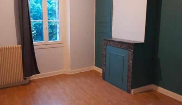 Logement tudiant T5 à Piffonds (89330)