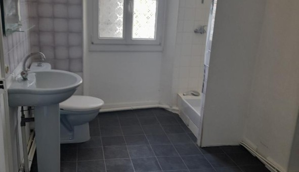 Logement tudiant T5 à Piffonds (89330)