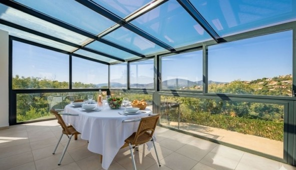 Logement �tudiant T5 &agrave; Plan de la Tour (83120)