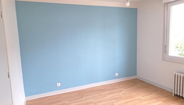 Logement étudiant Location T5 Vide Quimper (29000)