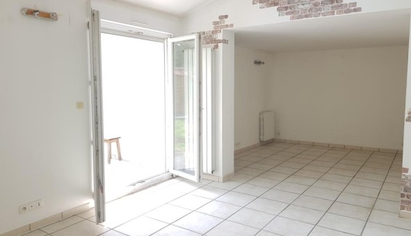 Logement étudiant Location T5 Vide Reims (51100)