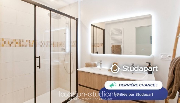 Logement tudiant T5 à Rez (44400)