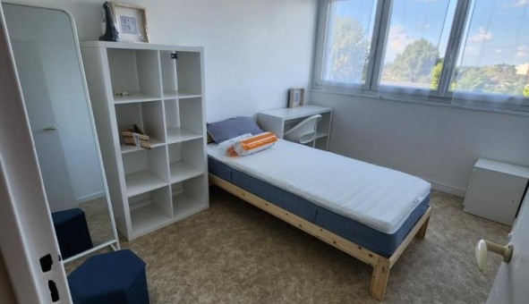 Logement tudiant T5 à Ris Orangis (91000)