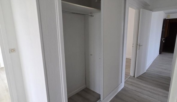 Logement �tudiant T5 &agrave; Rouen (76100)
