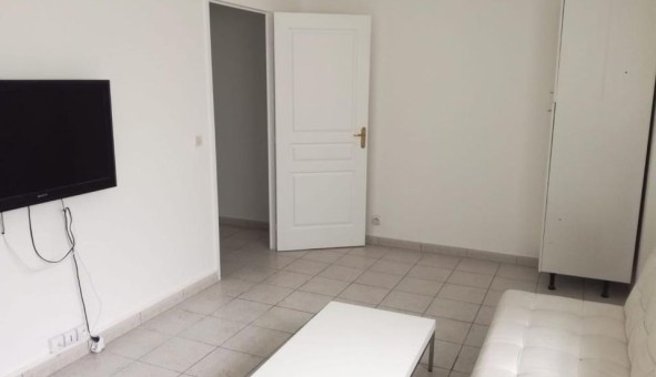 Logement �tudiant T5 &agrave; Saint Denis (11310)