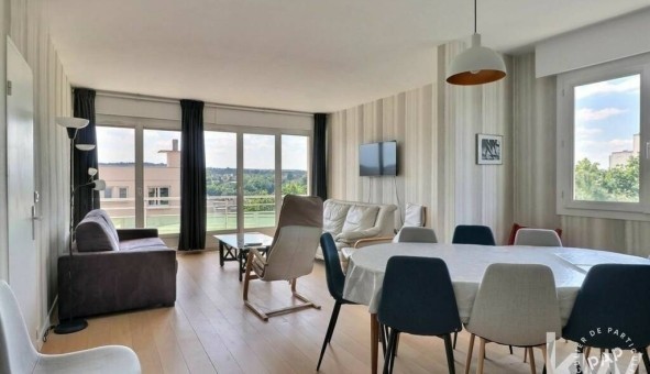 Logement étudiant T5 à Saint Germain en Laye (78100)