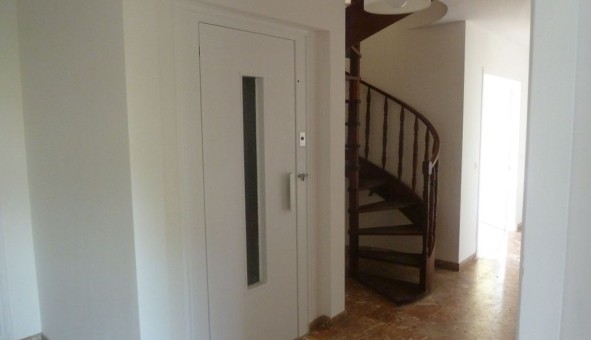 Logement �tudiant T5 &agrave; Saint Laurent du Var (06700)