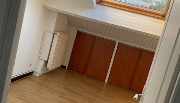 Logement �tudiant T5 &agrave; Saint Maime (04300)