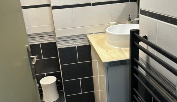 Logement tudiant T5 à Saint Martin d'Hres (38400)