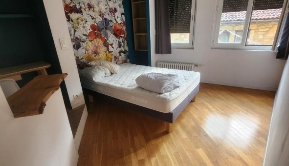 Logement tudiant T5 à Sedan (08200)