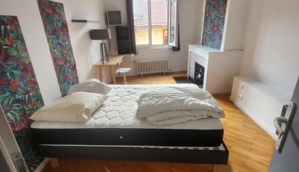 Logement tudiant T5 à Sedan (08200)