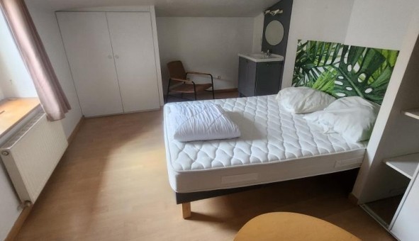 Logement tudiant T5 à Sedan (08200)