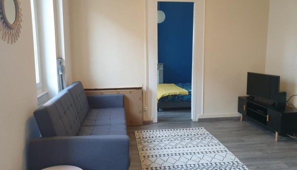 Logement tudiant Location T5 Vide Sedan (08200)