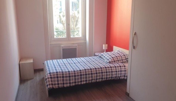 Logement tudiant T5 à Sedan (08200)