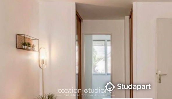 Logement étudiant T5 &agrave; Serris (77700)