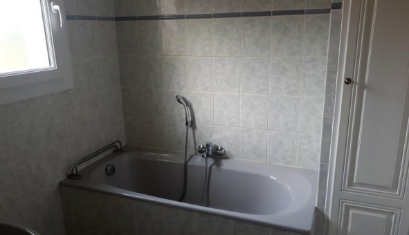 Logement tudiant T5 à Six Fours les Plages (83140)