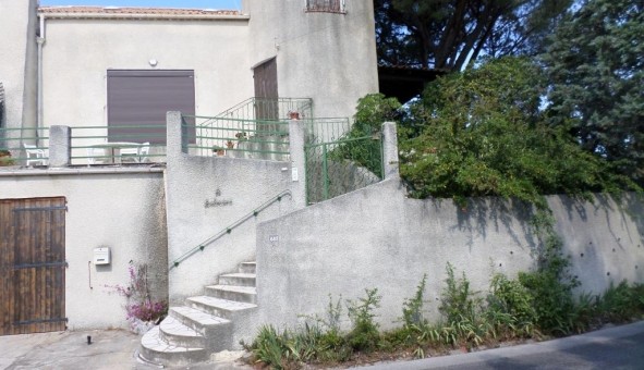 Logement tudiant Location T5 Vide Six Fours les Plages (83140)