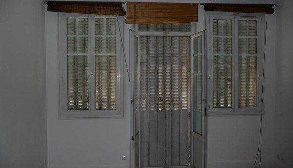 Logement tudiant T5 à Toulon (83200)