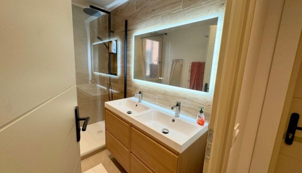 Logement �tudiant Location T5 Vide Toulon (83200)