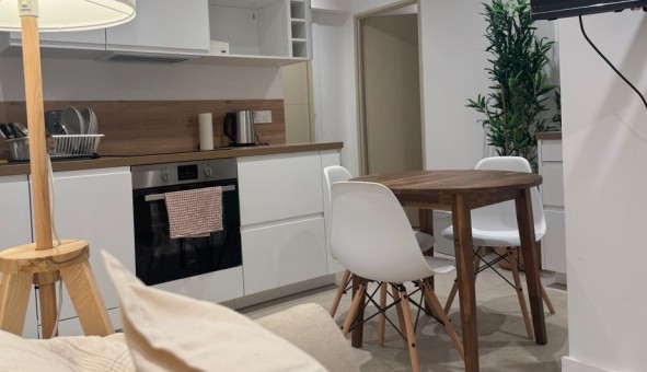 Logement �tudiant T5 &agrave; Toulon (83200)