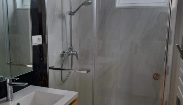 Logement �tudiant T5 &agrave; Tours (37000)