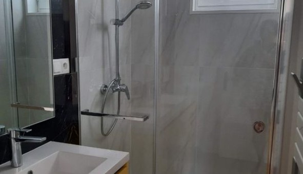 Logement �tudiant T5 &agrave; Tours (37000)