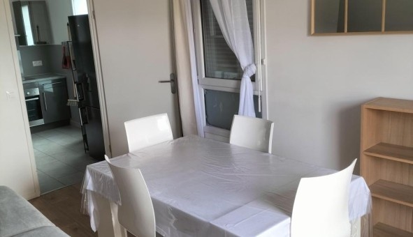 Logement tudiant T5 à Trappes (78190)