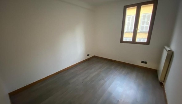 Logement tudiant T5 à Troyes (10000)