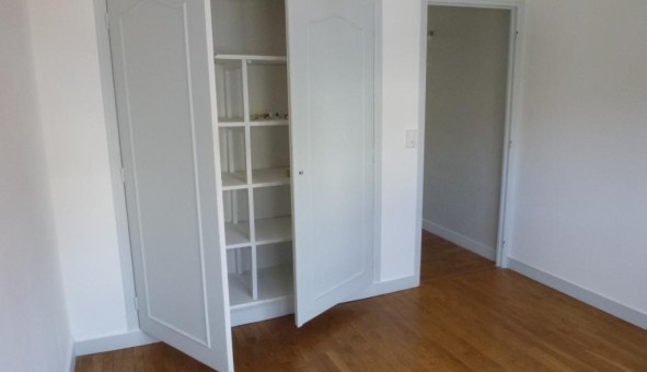 Logement tudiant T5 à Troyes (10000)
