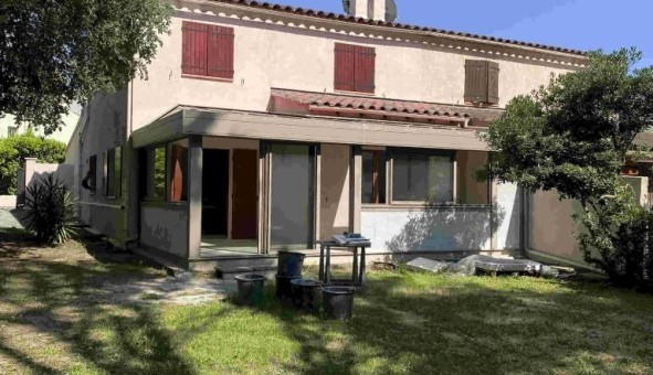 Logement tudiant T5 à Valbonne (06560)