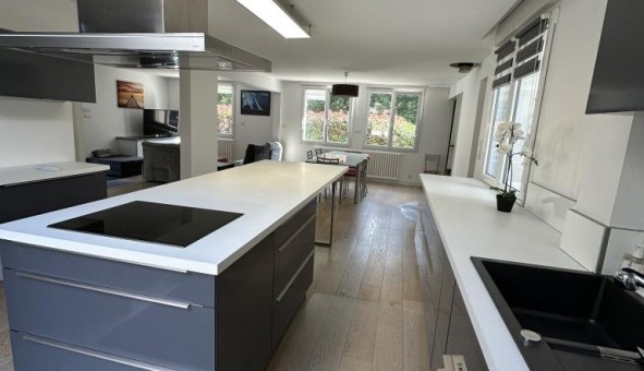 Logement tudiant T5 à Vannes (56000)