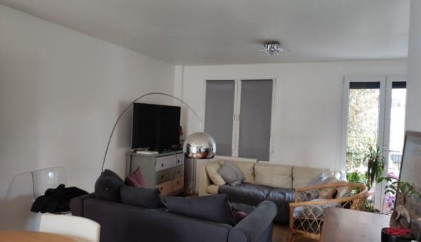 Logement �tudiant T5 &agrave; V�lizy Villacoublay (78140)