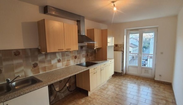 Logement �tudiant T5 &agrave; Villars (42390)